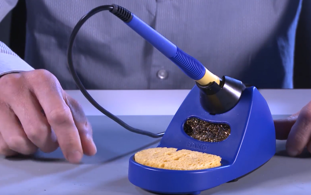 Hakko FX-100 Soldering Station