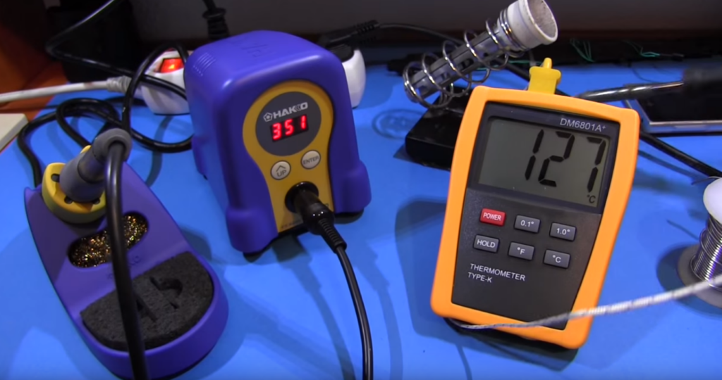 Hakko FX888D