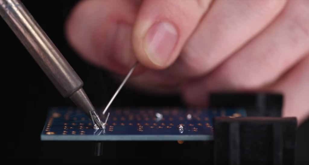 Desoldering process image