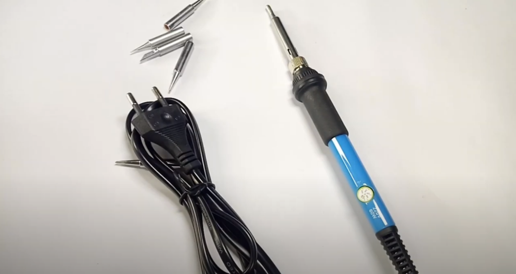 Soldering Gun vs Iron